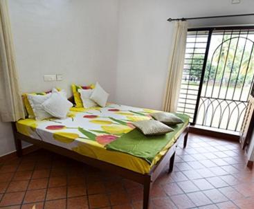 Spice Holidays Hotel Kochi Buitenkant foto